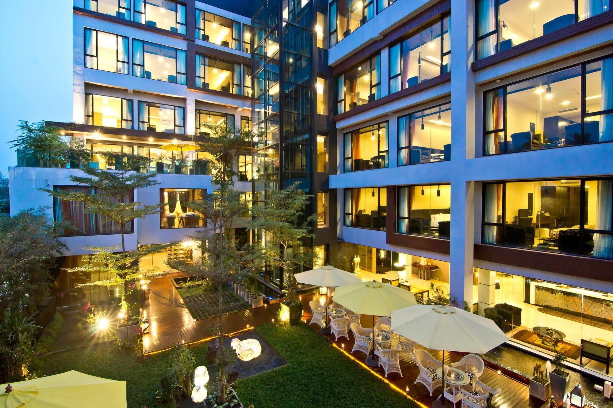 Rashmi'S Plaza Hotel Vientiane Exterior foto
