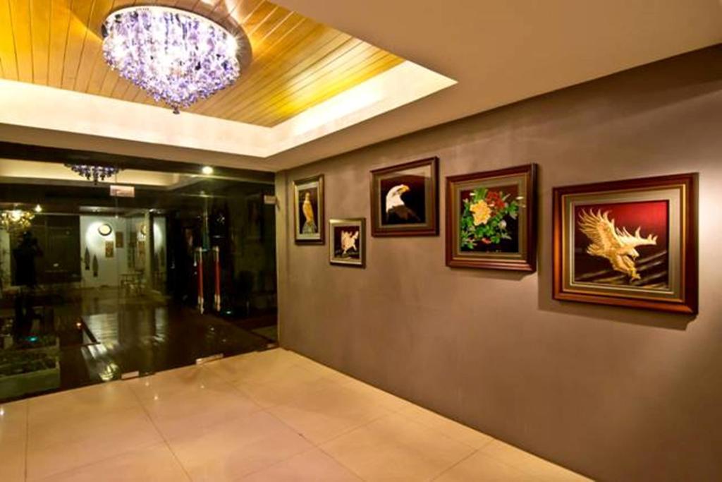 Rashmi'S Plaza Hotel Vientiane Exterior foto